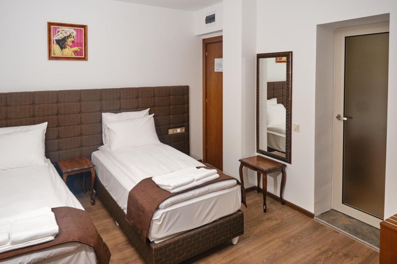 Hotel Splendid Pleven Luaran gambar