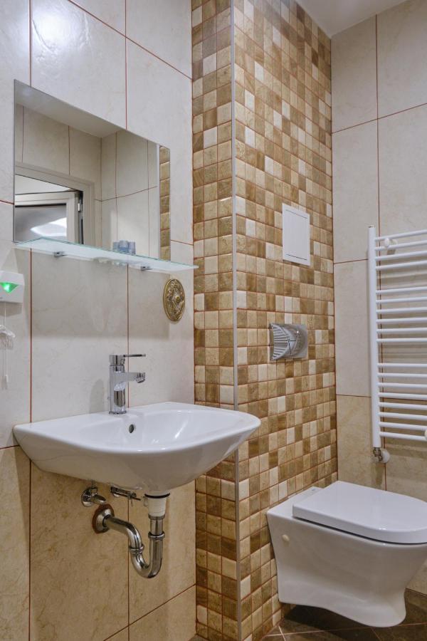Hotel Splendid Pleven Luaran gambar