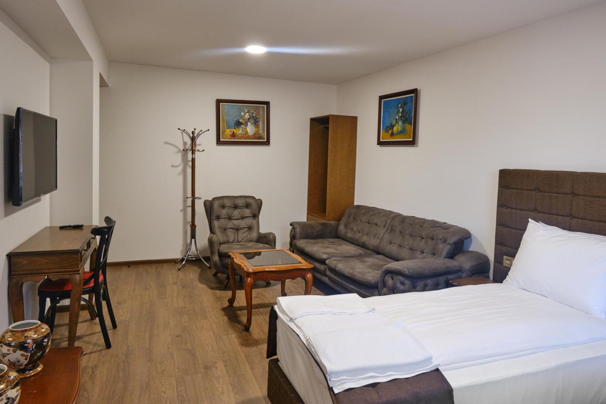 Hotel Splendid Pleven Luaran gambar